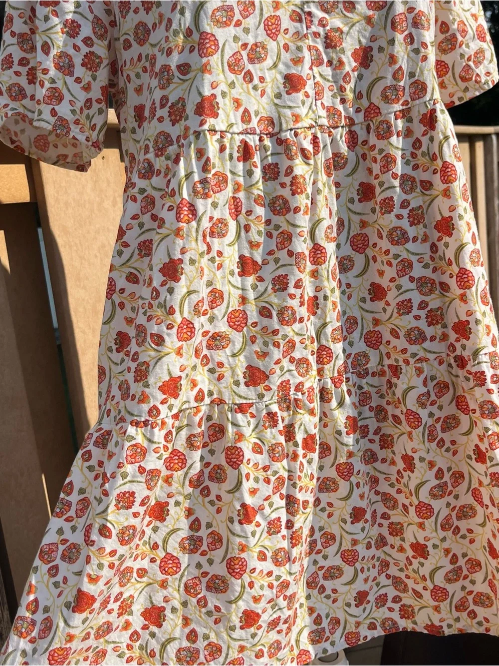Old Navy Women’s Deep V-Neck Voluminous Tiered Mini Floral Swing Dress Size XSP